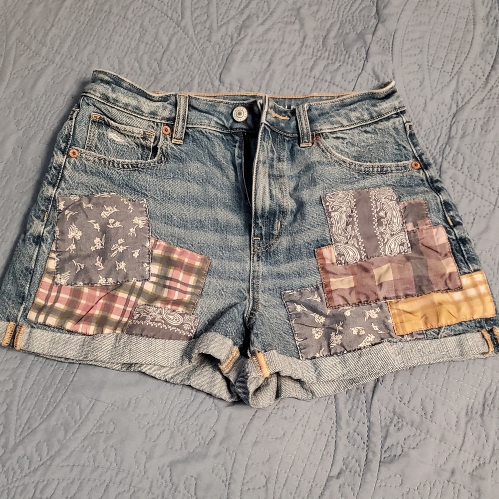 American Eagle Outfitters Blue Jean Shorts Distressed Style